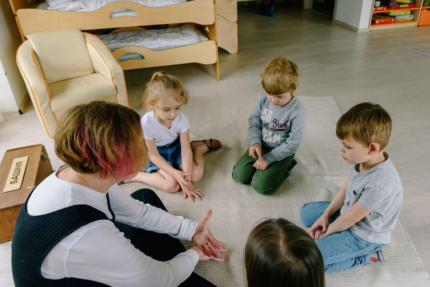 Equipo de Superpeques en sus instalaciones